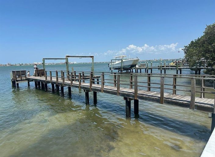 Image No.26-4 Bed Property for sale