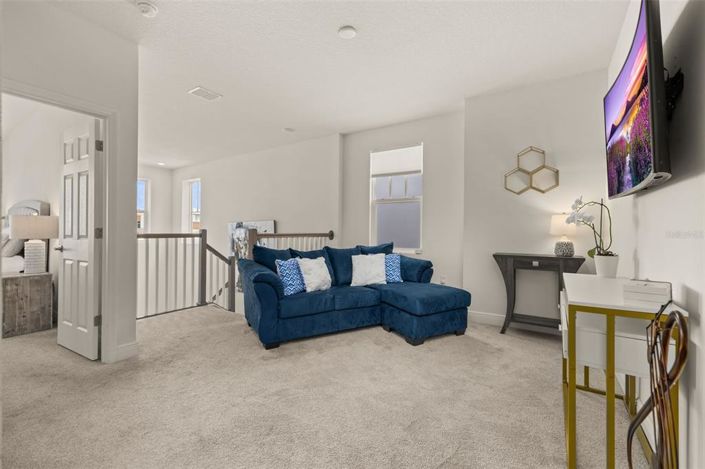 Image No.24-5 Bed Property for sale