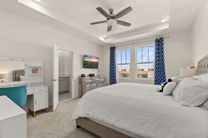 Image No.26-5 Bed Property for sale