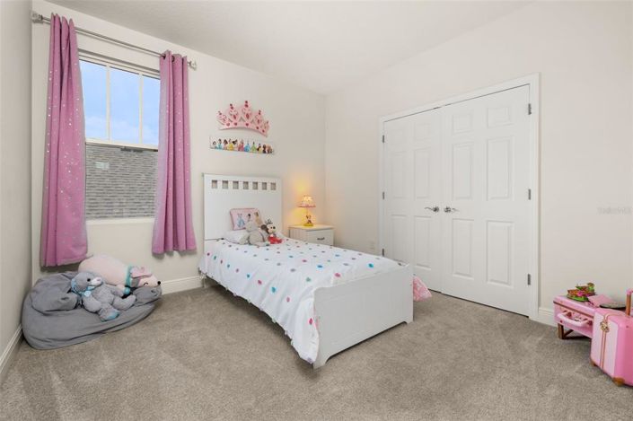 Image No.32-5 Bed Property for sale