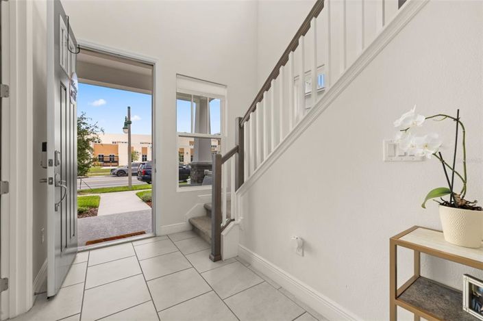 Image No.5-5 Bed Property for sale