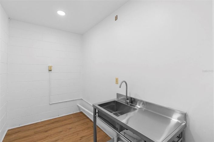 Image No.25-3 Bed Property for sale