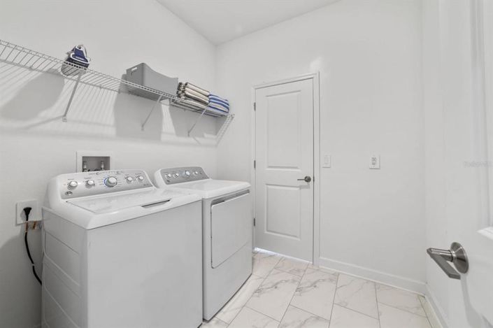 Image No.25-5 Bed Property for sale