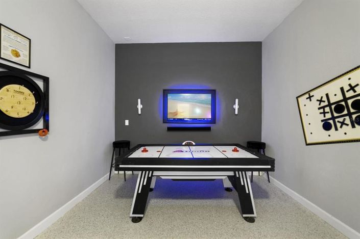 Image No.26-5 Bed Property for sale