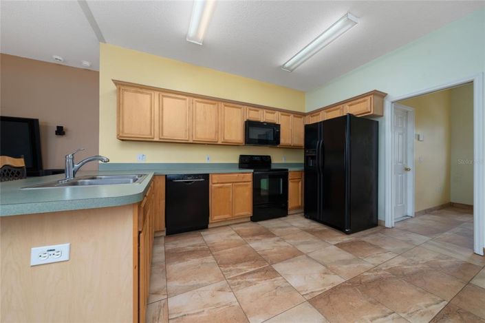 Image No.21-Propriété de 4 chambres à vendre à Kissimmee