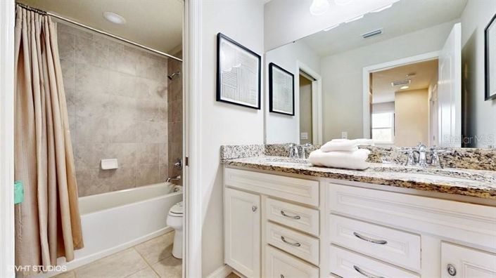 Image No.29-5 Bed Townhouse for sale