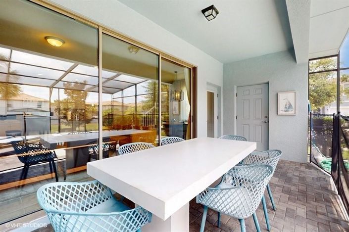 Image No.33-5 Bed Townhouse for sale