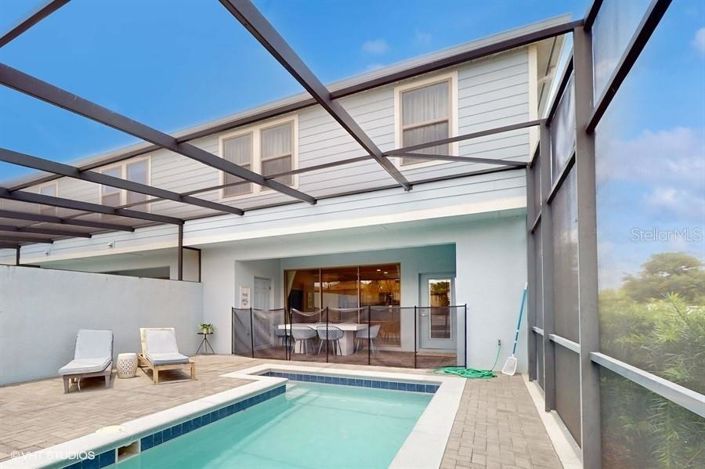 Image No.35-5 Bed Townhouse for sale