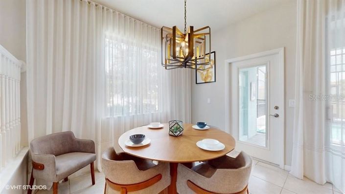 Image No.6-5 Bed Townhouse for sale