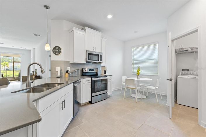 Image No.7-4 Bed Property for sale