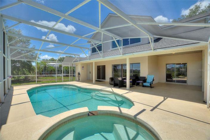 Image No.5-Propriété de 5 chambres à vendre à Davenport