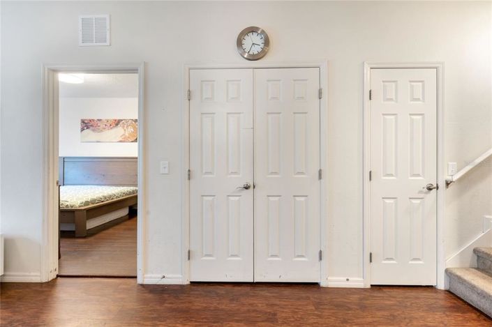 Image No.10-3 Bed Townhouse for sale