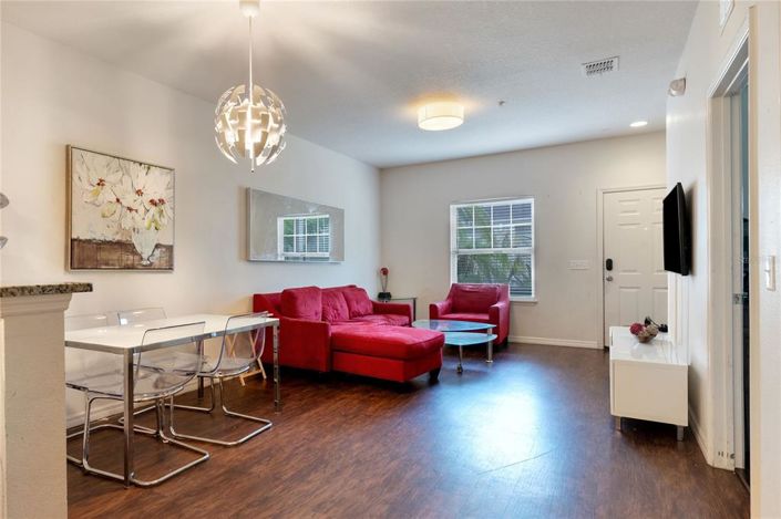 Image No.5-3 Bed Townhouse for sale