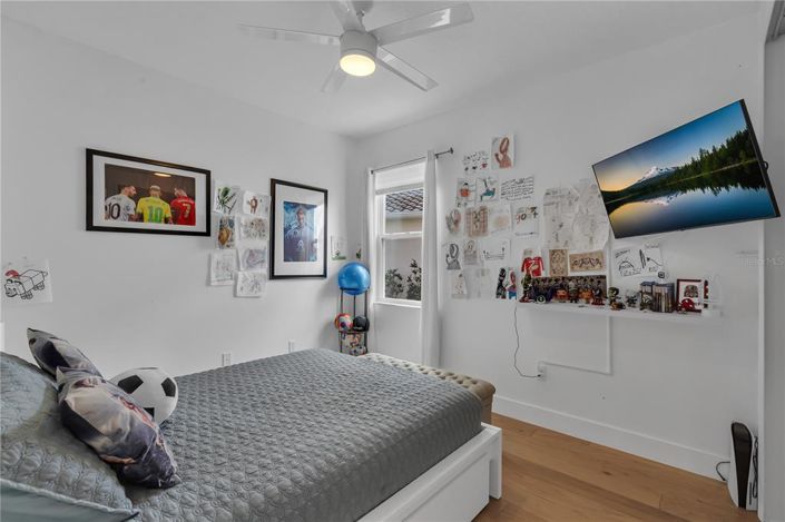 Image No.20-4 Bed Property for sale