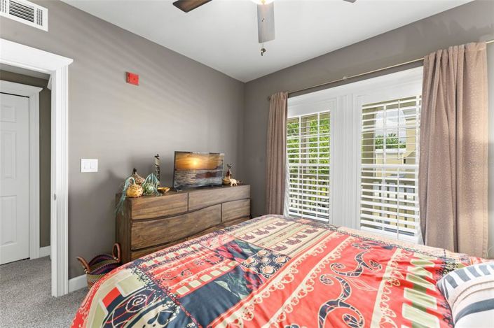 Image No.28-2 Bed Property for sale