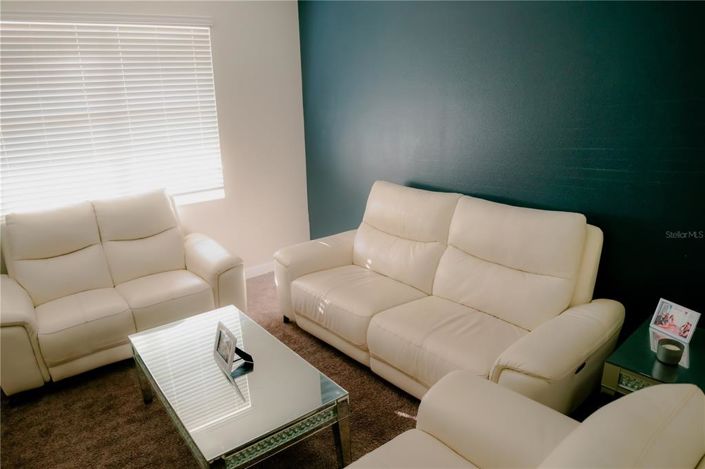 Image No.12-Propriété de 4 chambres à vendre à Davenport