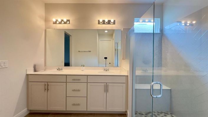 Image No.13-Propriété de 4 chambres à vendre à Davenport