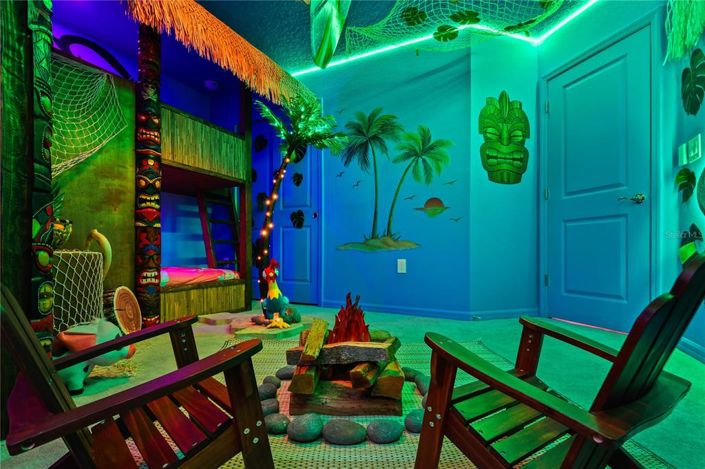 Image No.45-9 Bed Property for sale