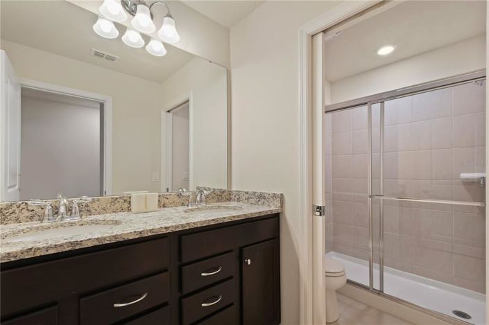 Image No.50-9 Bed Property for sale