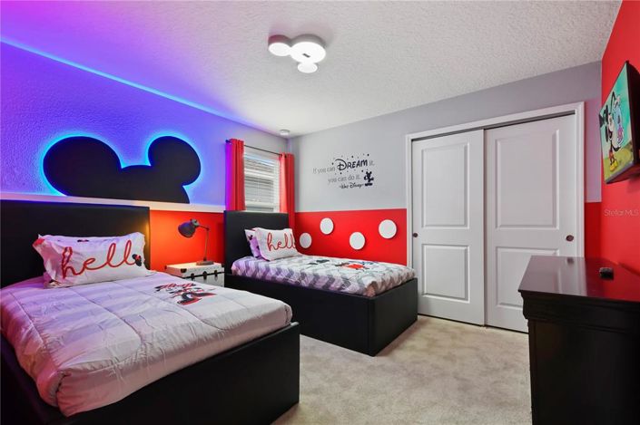 Image No.51-9 Bed Property for sale