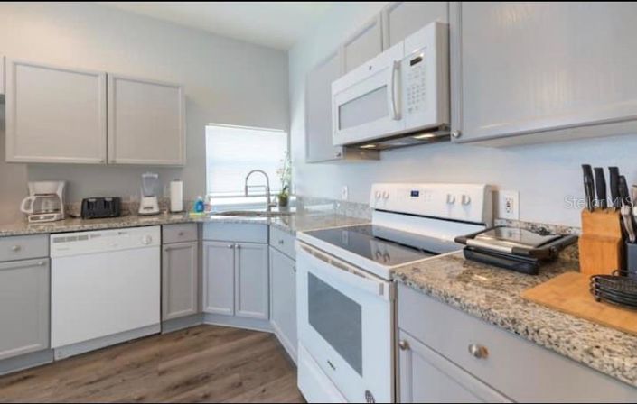 Image No.13-4 Bed Property for sale