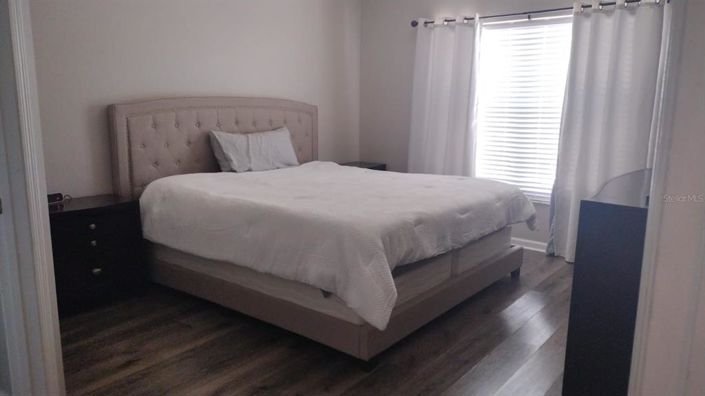 Image No.21-4 Bed Property for sale