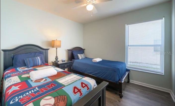 Image No.28-4 Bed Property for sale