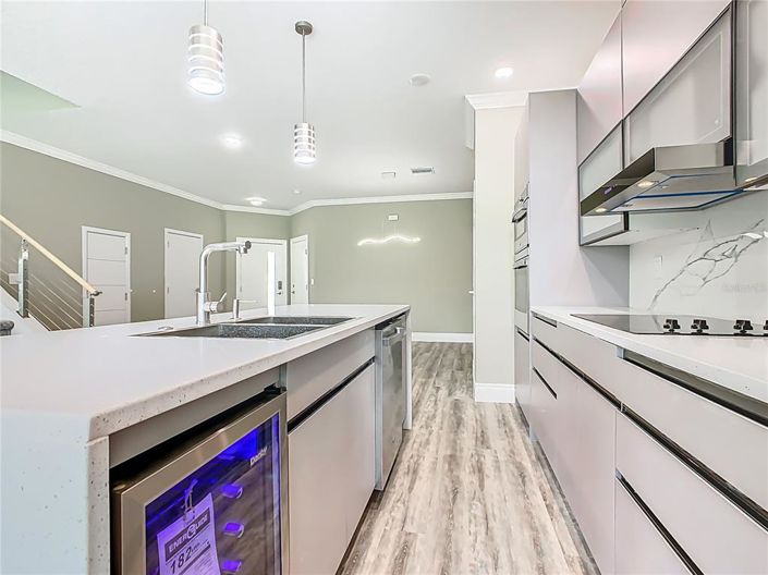 Image No.16-3 Bed Townhouse for sale