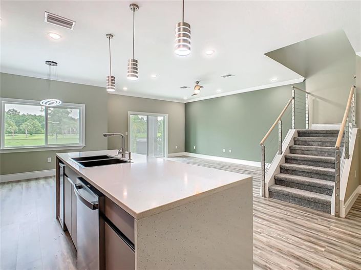 Image No.17-3 Bed Townhouse for sale