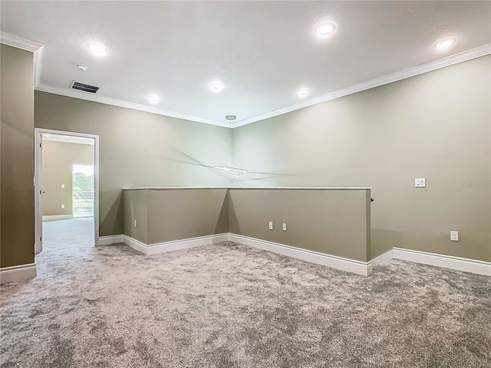 Image No.24-3 Bed Townhouse for sale