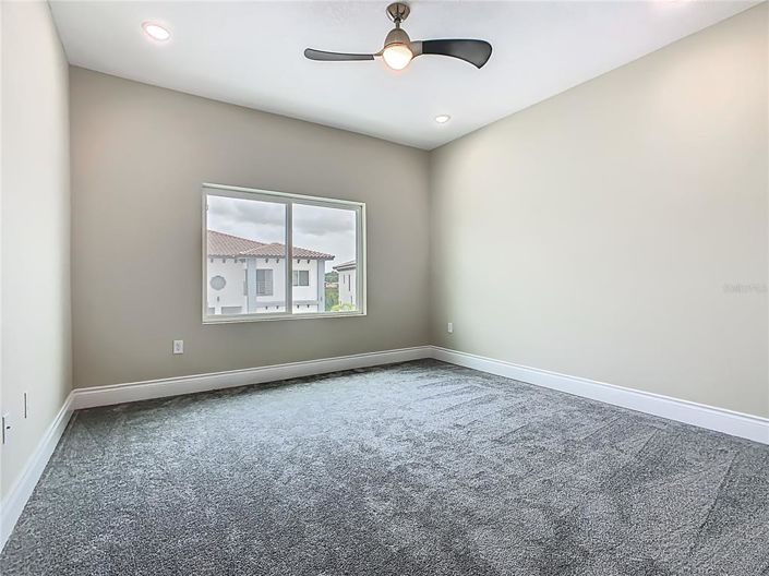 Image No.36-3 Bed Townhouse for sale