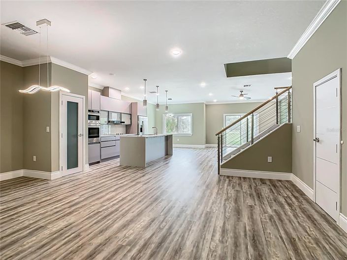 Image No.4-3 Bed Townhouse for sale