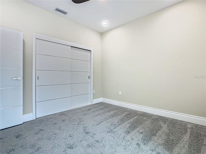 Image No.40-3 Bed Townhouse for sale