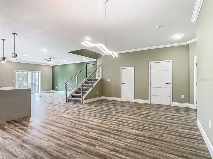 Image No.5-3 Bed Townhouse for sale