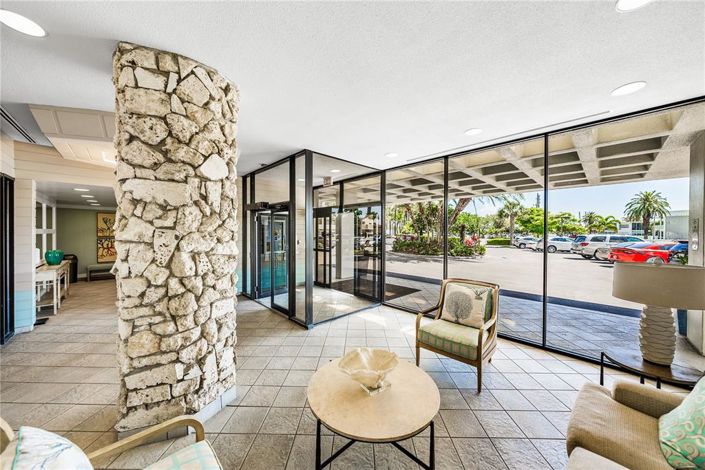 Image No.32-2 Bed Property for sale