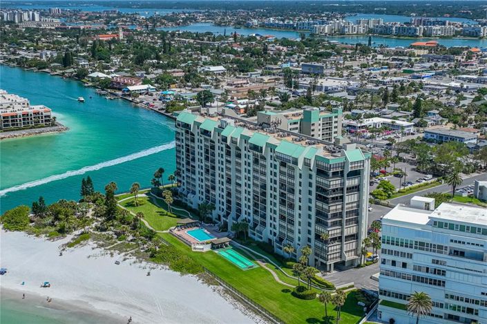 Image No.43-2 Bed Property for sale