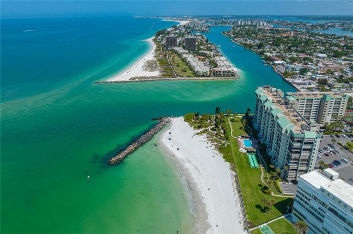 Image No.47-2 Bed Property for sale