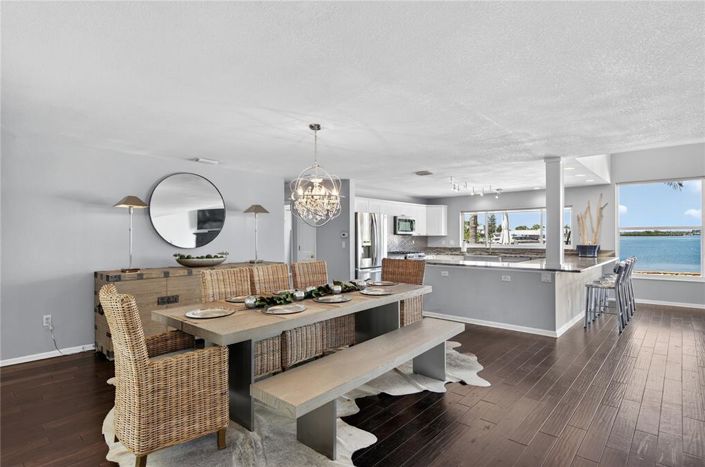 Image No.13-4 Bed Property for sale