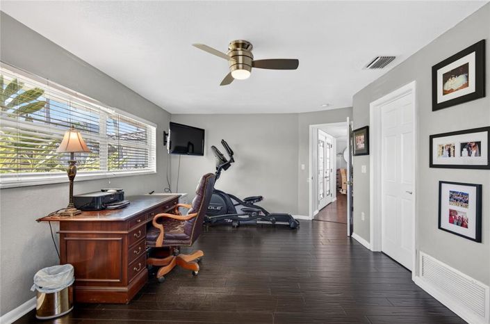 Image No.24-4 Bed Property for sale