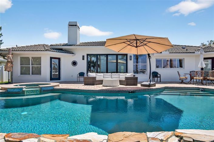 Image No.3-4 Bed Property for sale