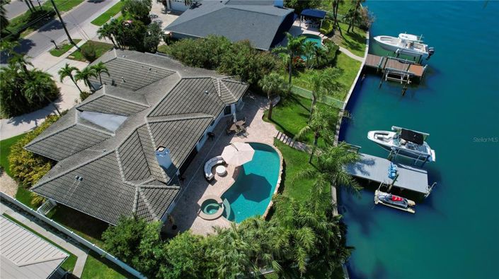 Image No.35-4 Bed Property for sale