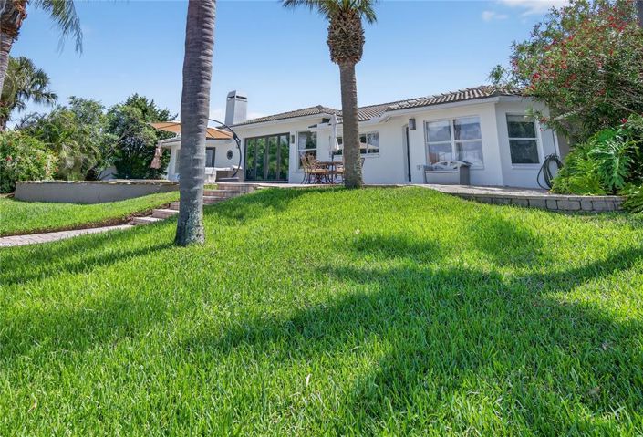 Image No.36-4 Bed Property for sale