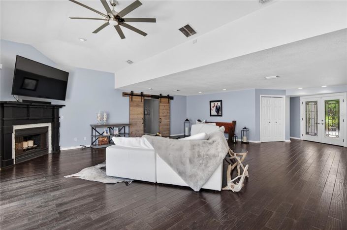 Image No.48-4 Bed Property for sale