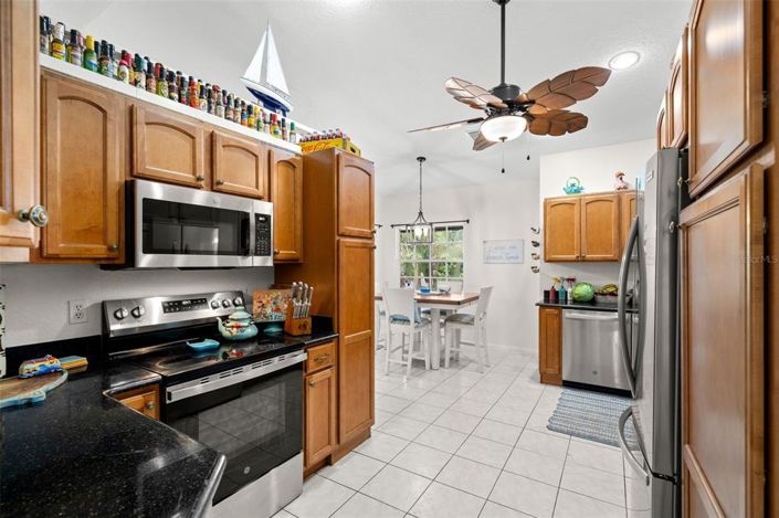 Image No.9-3 Bed Property for sale