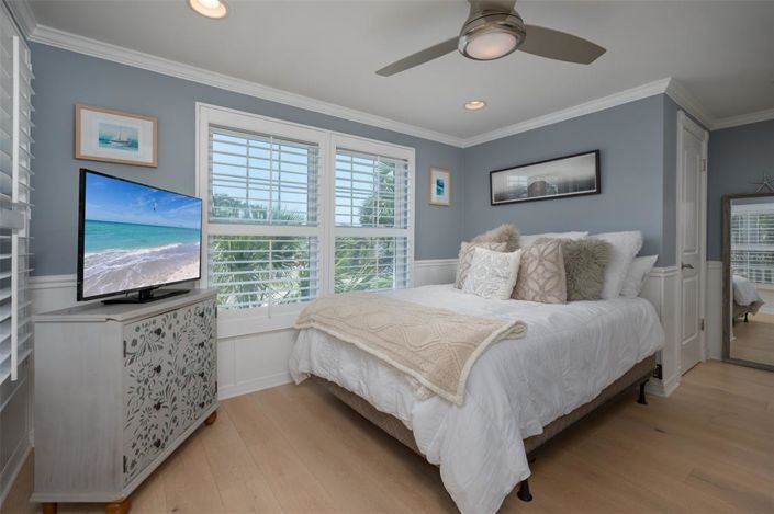 Image No.19-2 Bed Property for sale