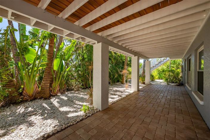 Image No.23-2 Bed Property for sale