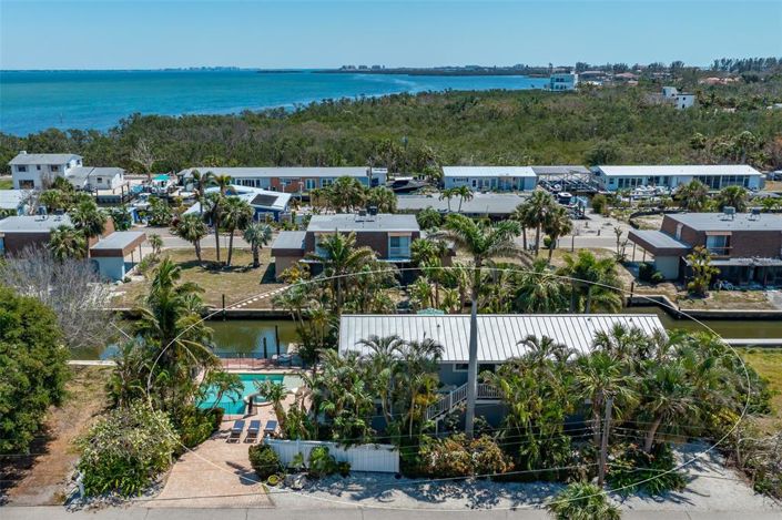 Image No.44-2 Bed Property for sale