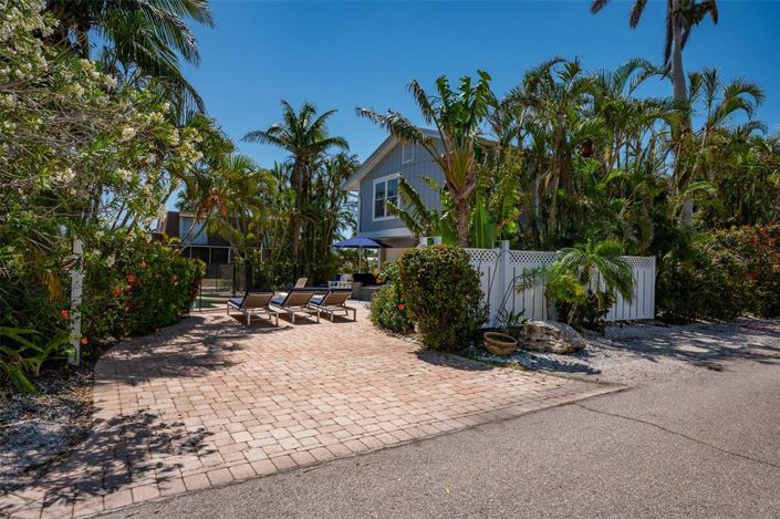 Image No.48-2 Bed Property for sale