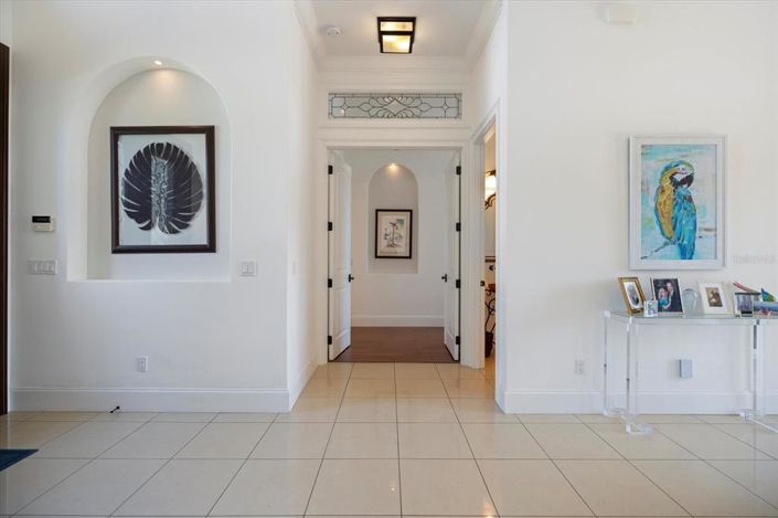 Image No.12-4 Bed Property for sale