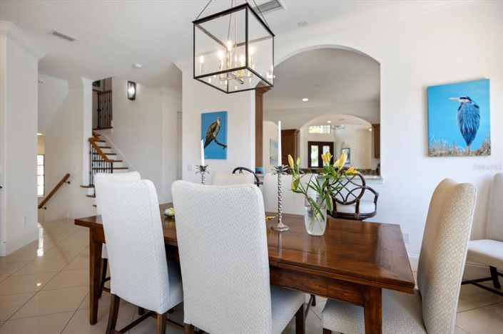 Image No.19-4 Bed Property for sale